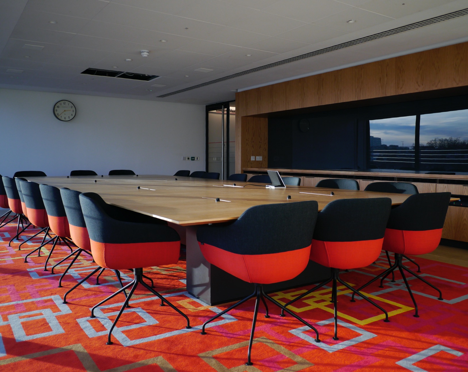 Boardroom AV and video conferencing installation / Boardroom Solutions